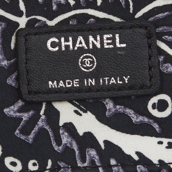 RARE Chanel CC Bandana Clutch Black Paisley Printed Pouch Cosmetic Bag - Picture 5 of 10